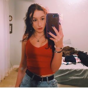 Meet your Posher, Elisa